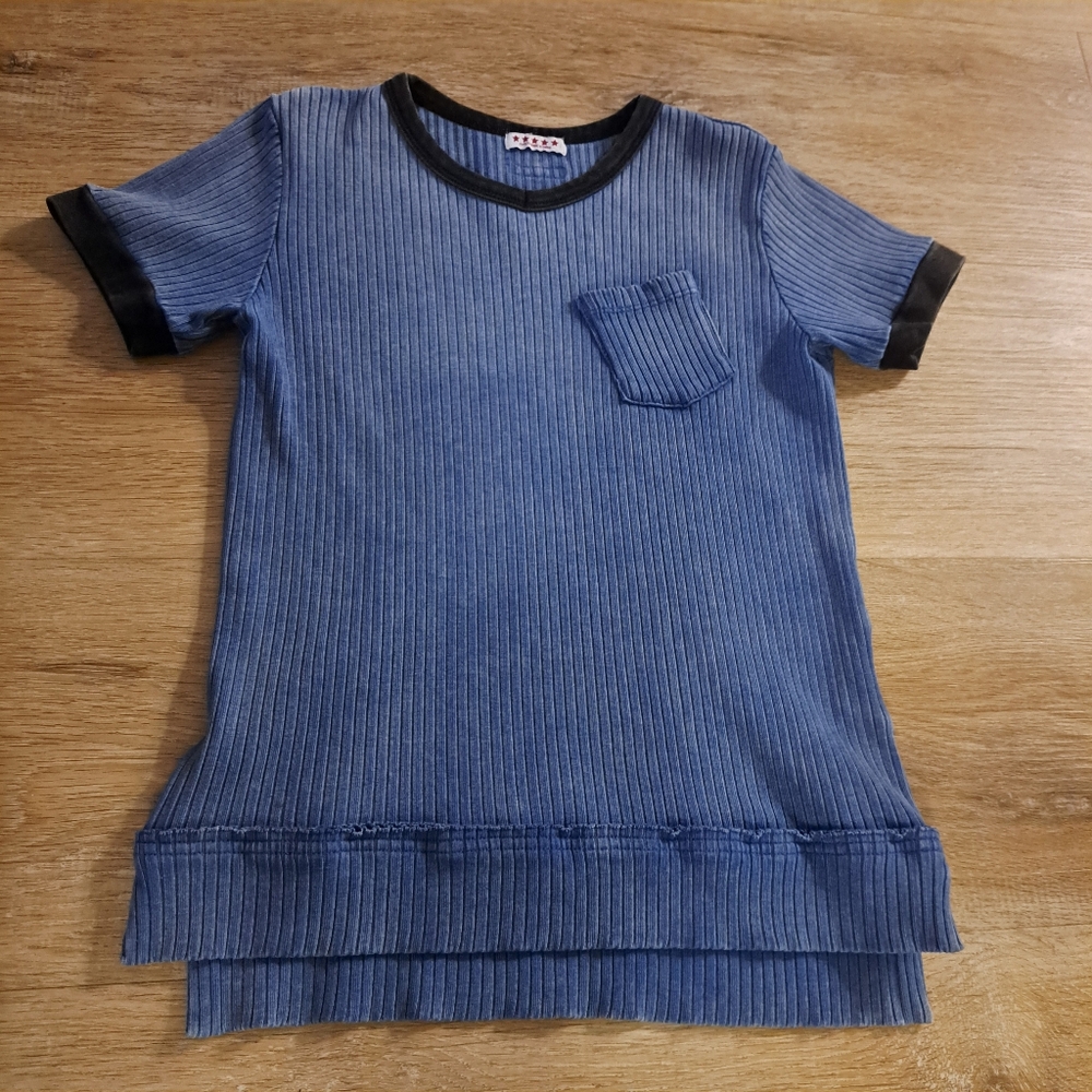 Kid's Stonewashed Blue with Navy Trim Shortsleeves Shirt Front Pocket Size 8